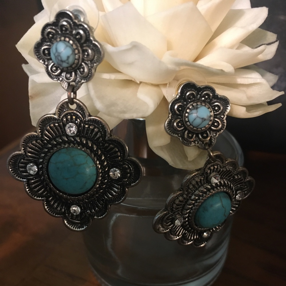 Southwest silver and turquoise post earrings.